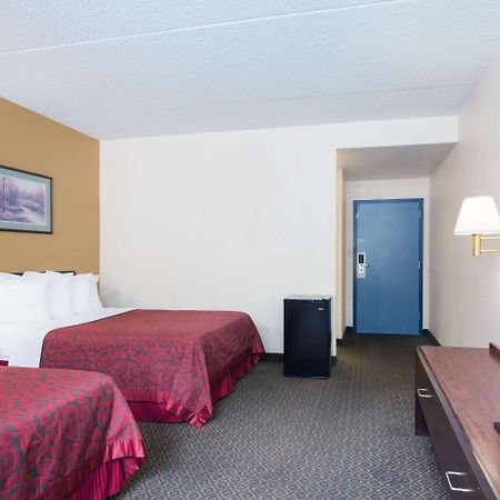 Days Inn By Wyndham Chambersburg Zewnętrze zdjęcie