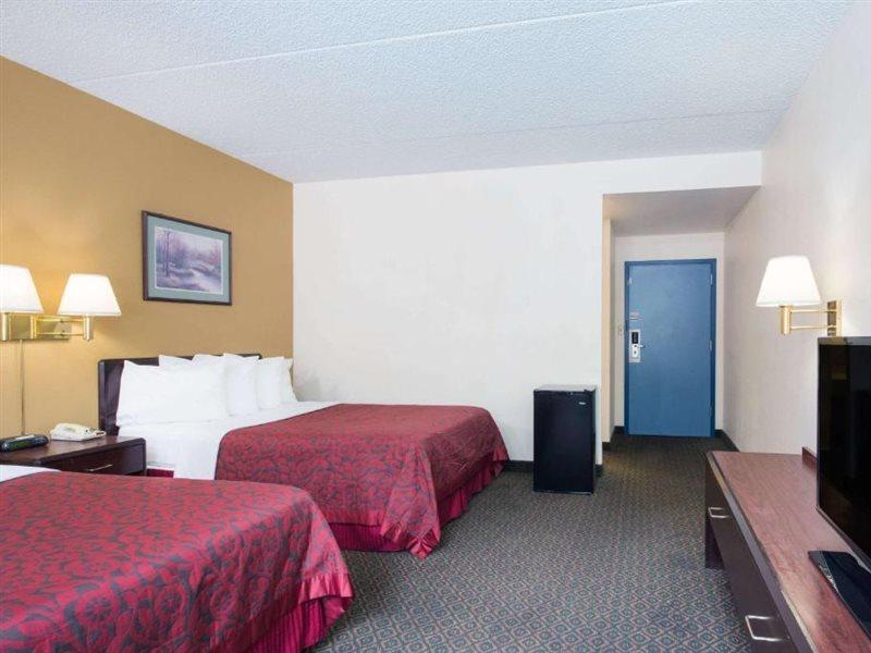 Days Inn By Wyndham Chambersburg Zewnętrze zdjęcie