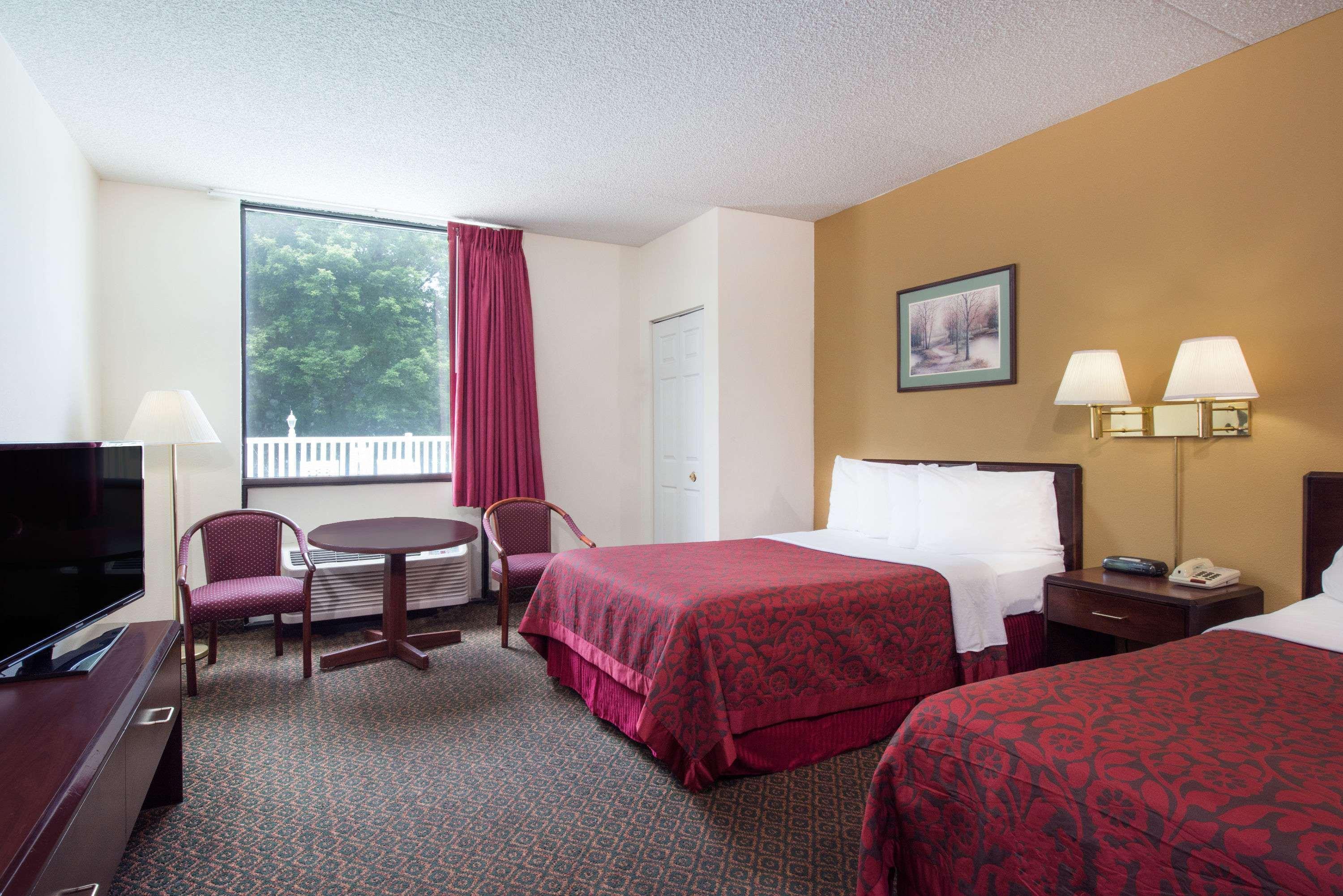 Days Inn By Wyndham Chambersburg Zewnętrze zdjęcie