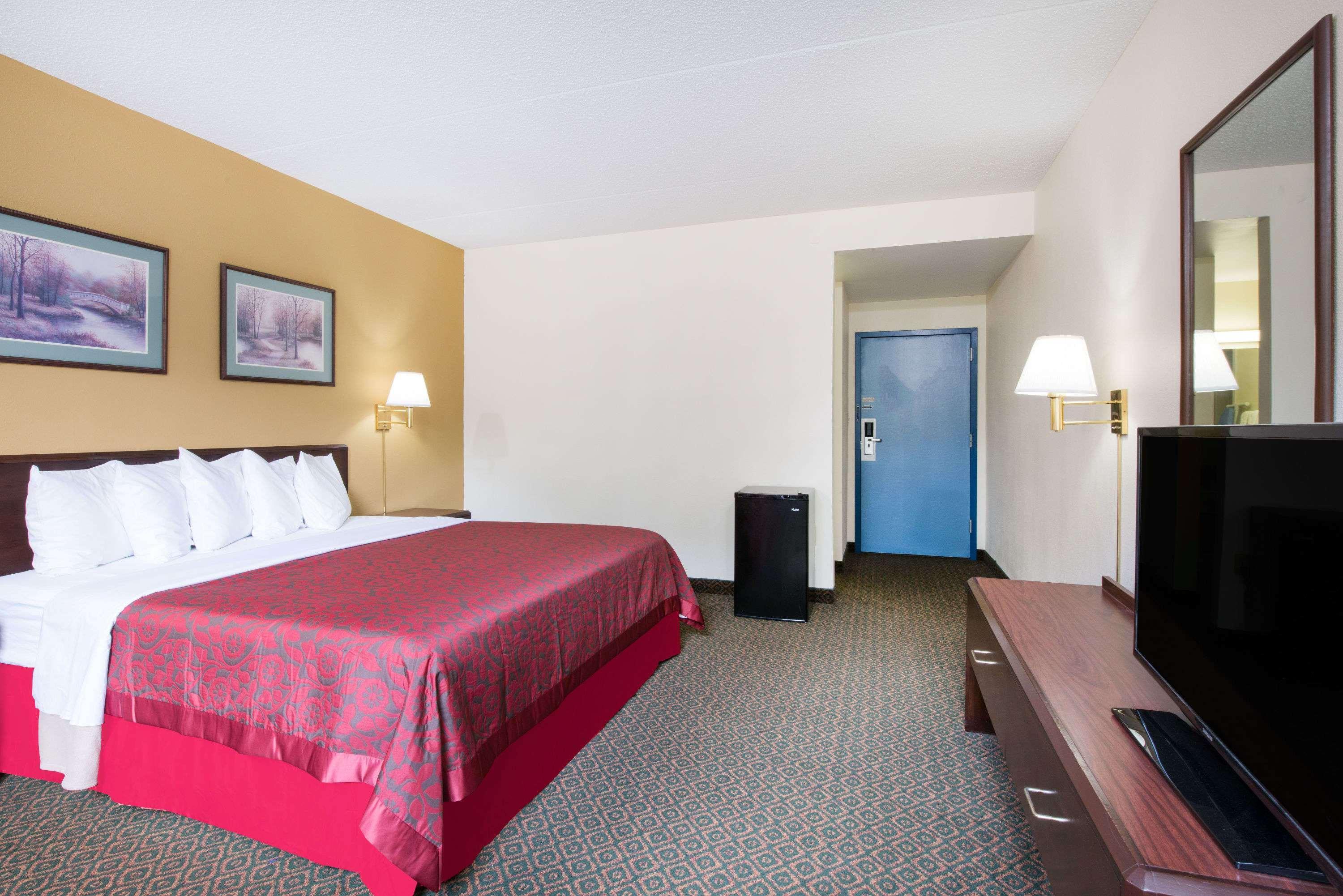 Days Inn By Wyndham Chambersburg Zewnętrze zdjęcie